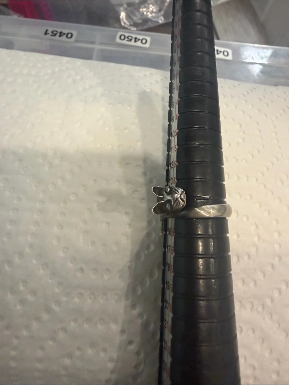 N/A unbranded silver
